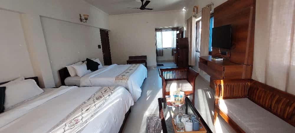 Alinda House Naukuchiatal By The Ghaur Hotel Bhimtal Ngoại thất bức ảnh
